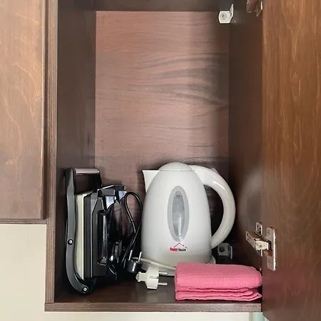 Oleander Apartment *