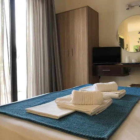 Oleander Apartment *