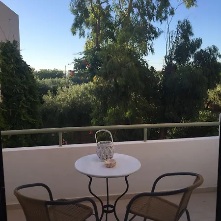 Oleander Apartment *